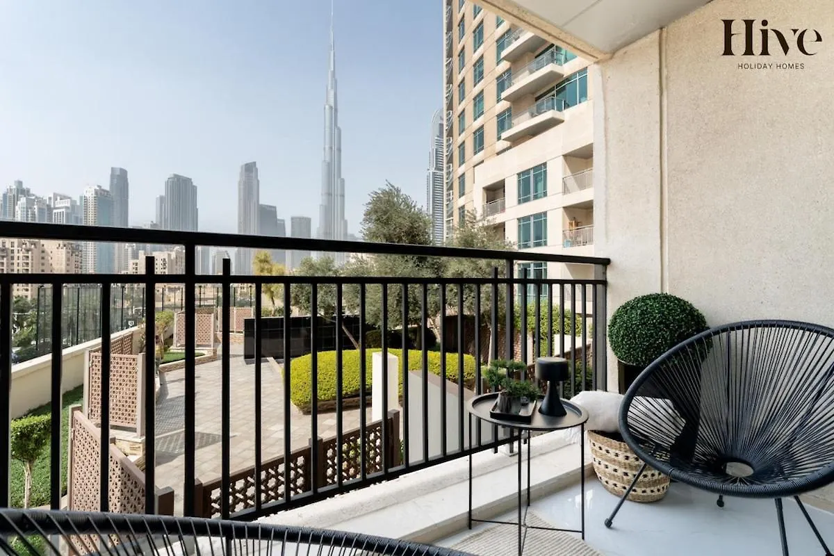 Luxury 1 Bed Apartment With Burj Khalifa Views Dubai United Arab Emirates